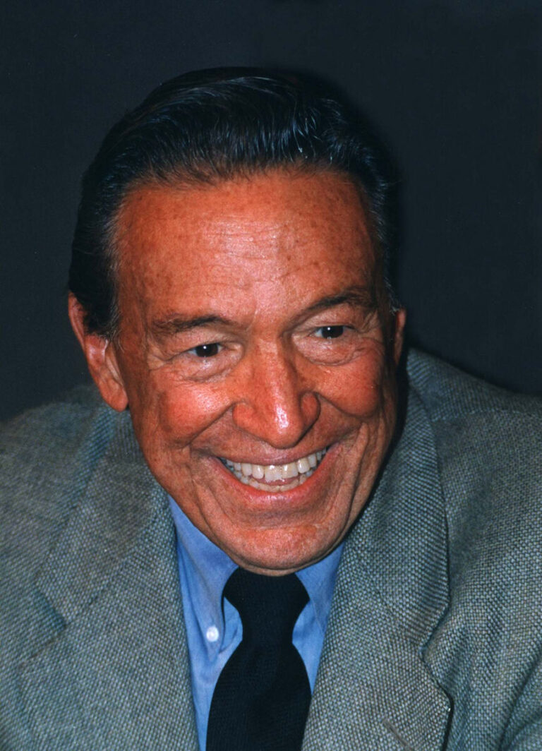 Mike Wallace - Famous Journalist