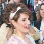 Nia Vardalos - Famous Singer