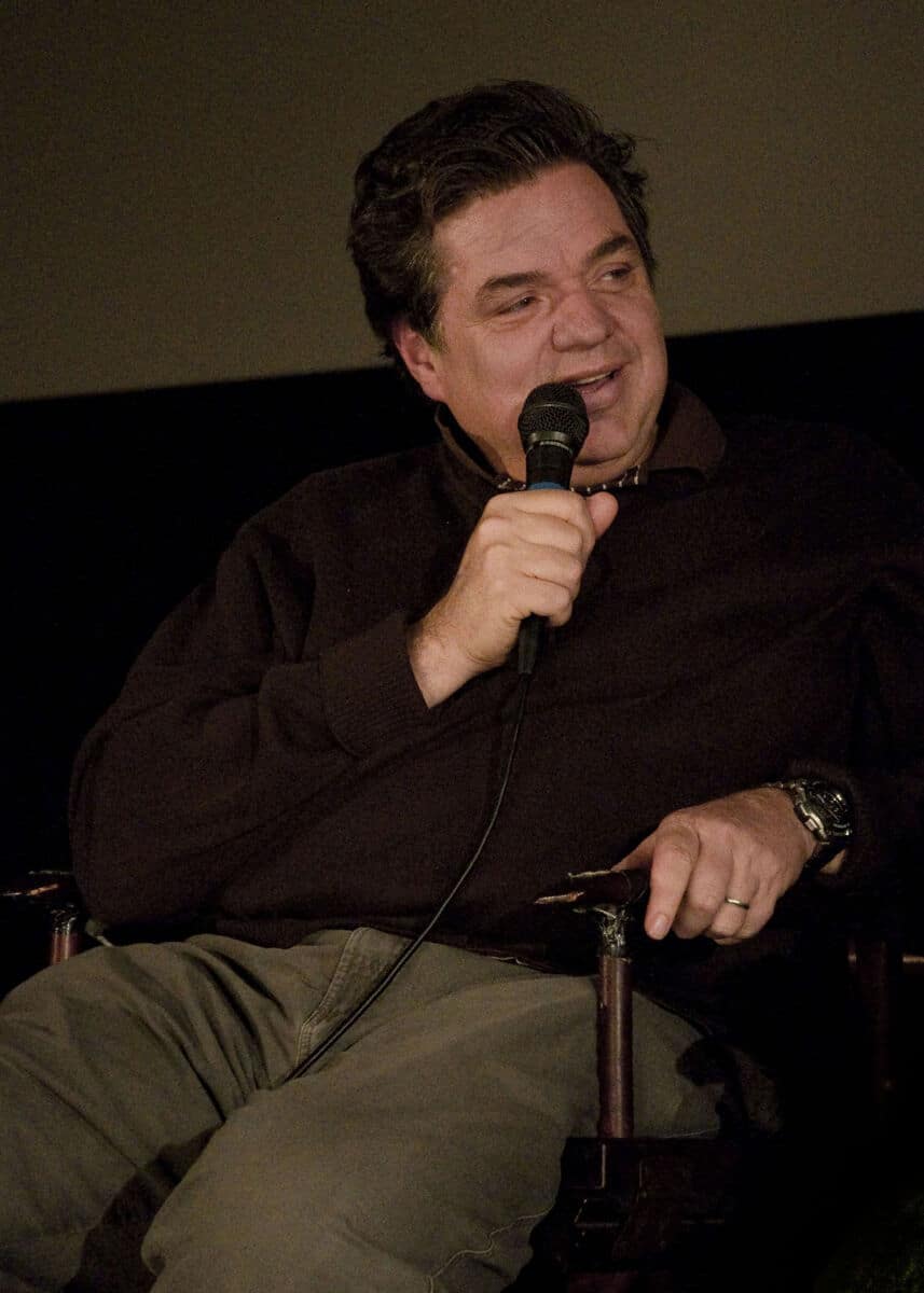Oliver Platt - Famous Actor