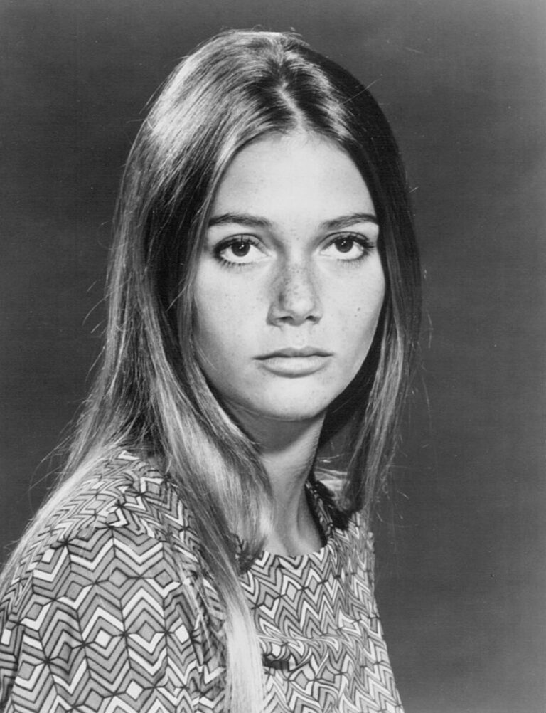 Peggy Lipton - Famous Model