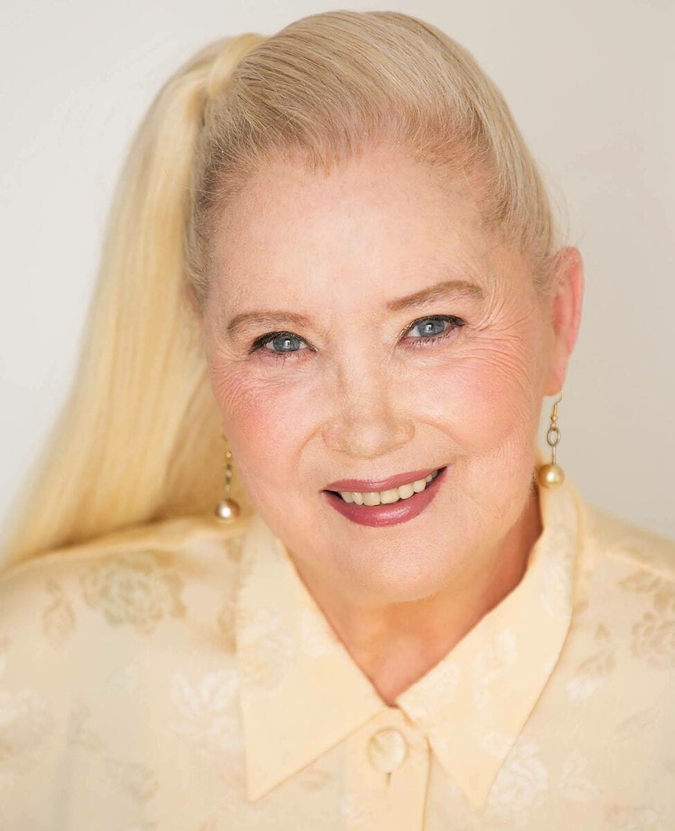 Sally Kirkland - Famous Minister