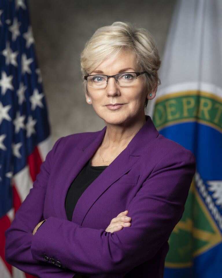 Jennifer Granholm - Famous Politician