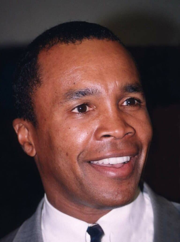 Sugar Ray Leonard - Famous Professional Boxer