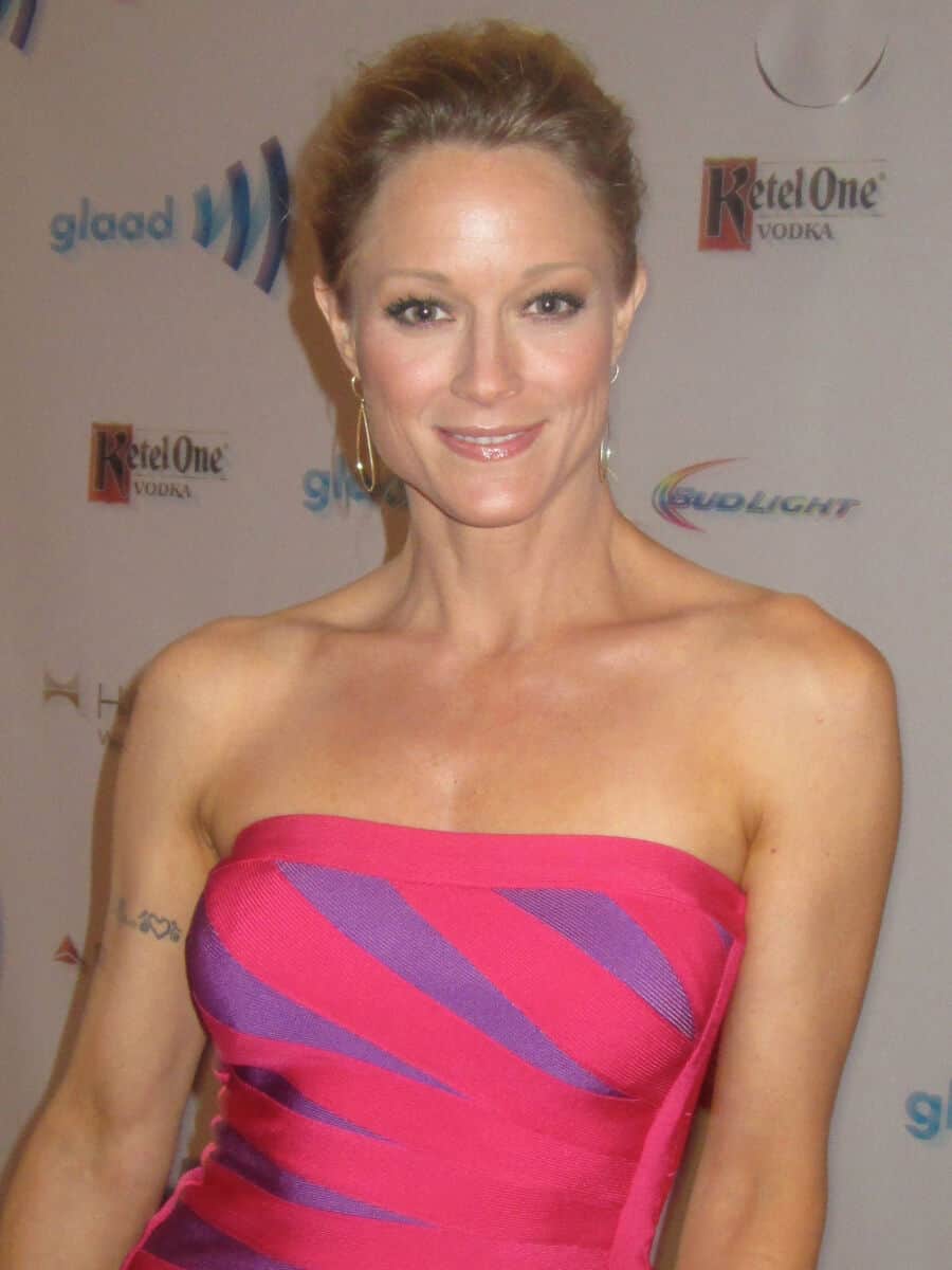 Teri Polo net worth in Actors category