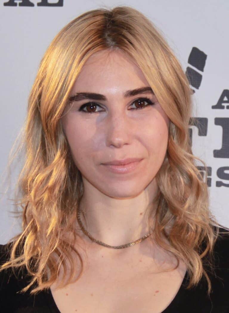 Zosia Mamet - Famous Actor