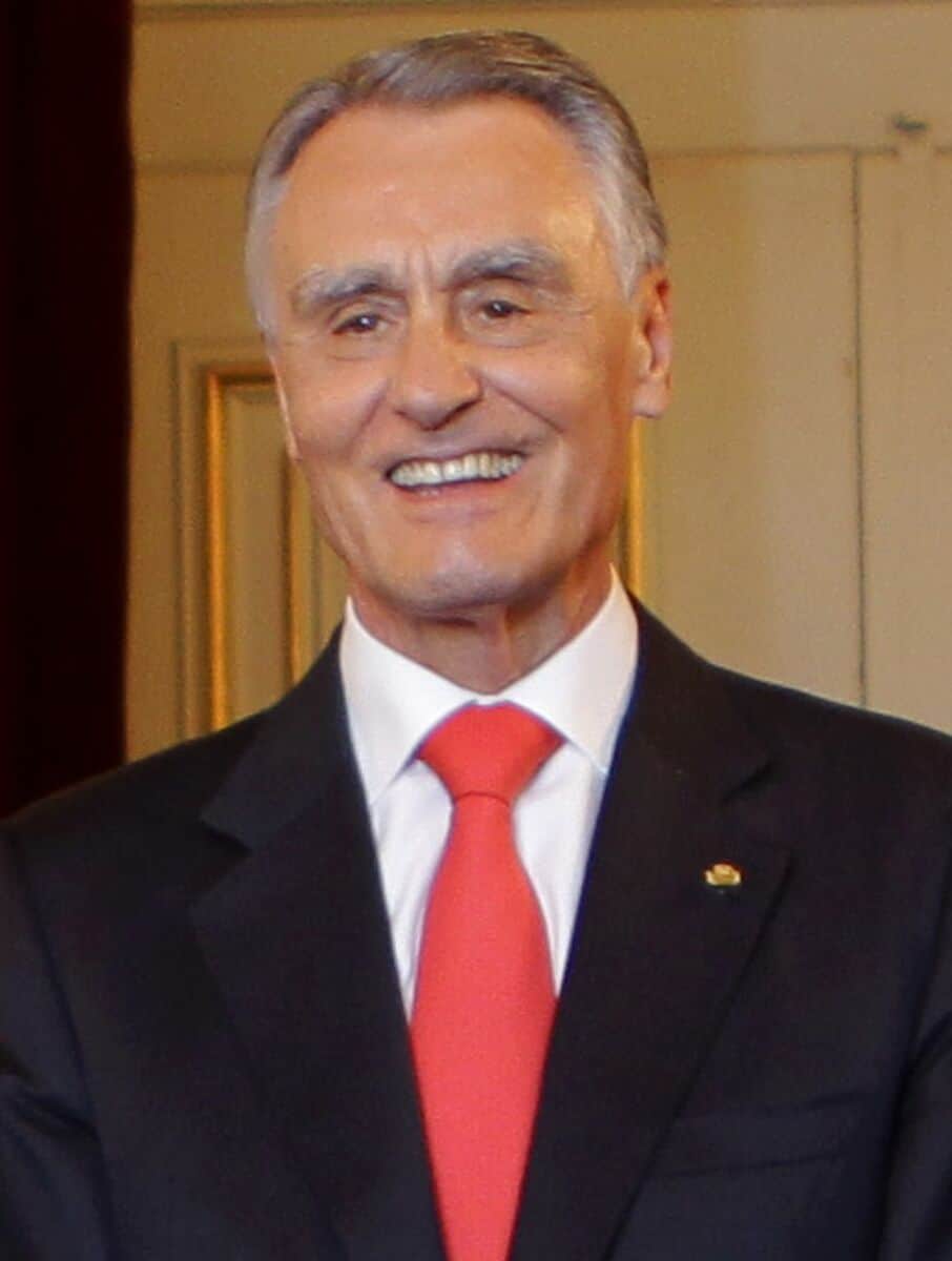 Aníbal Cavaco Silva net worth in Politicians category