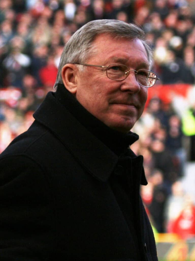 Sir Alex Ferguson Net Worth, spouse, young children, awards, movies