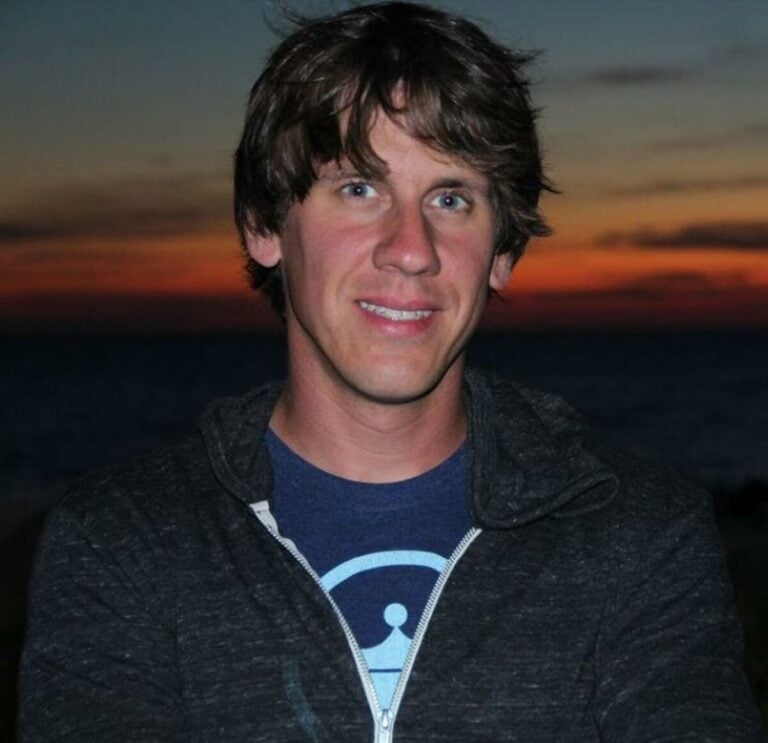 Dennis Crowley - Famous Internet Entrepreneur