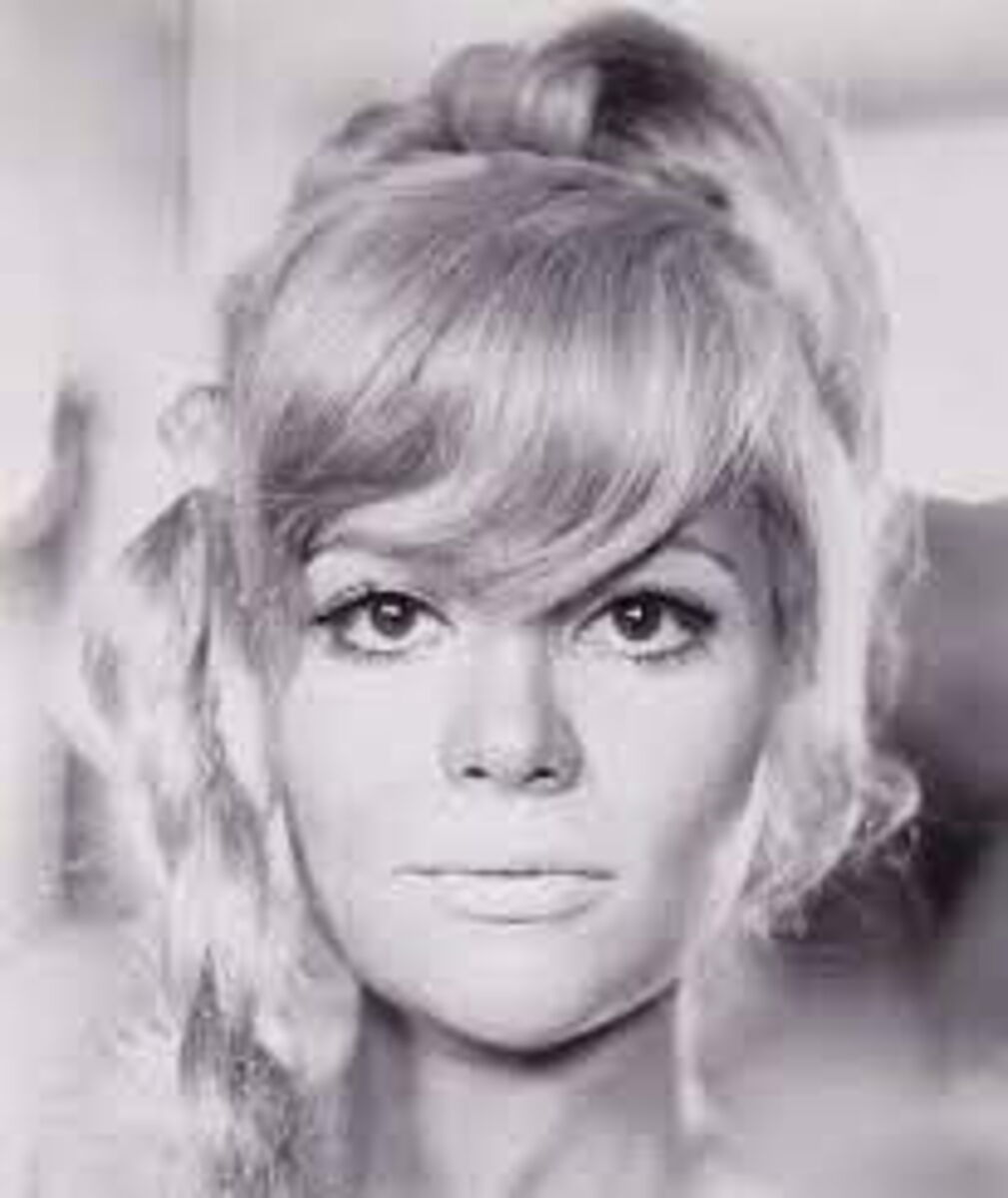 Louisa Moritz - Famous Actor