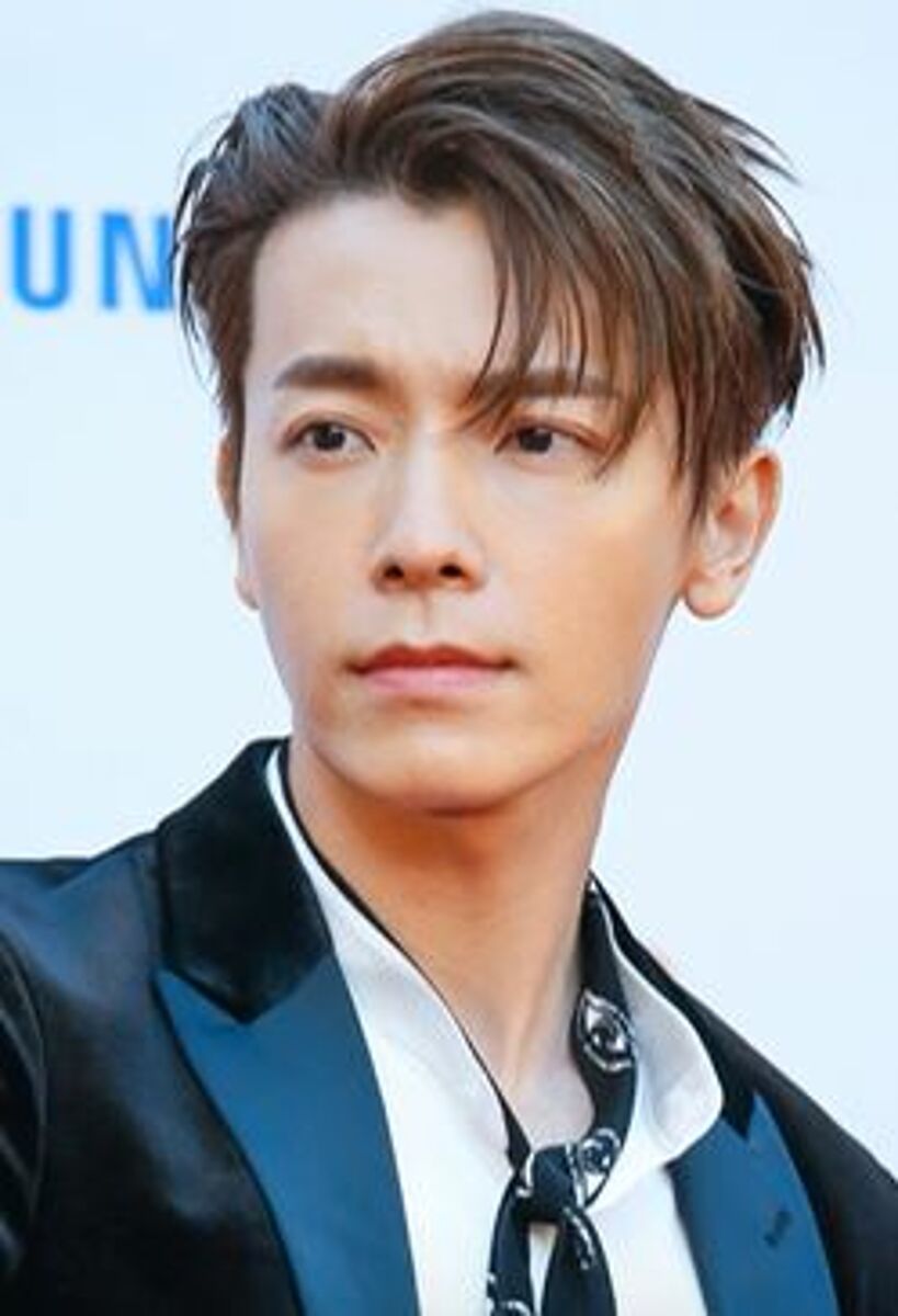 Lee Donghae net worth in Celebrities category