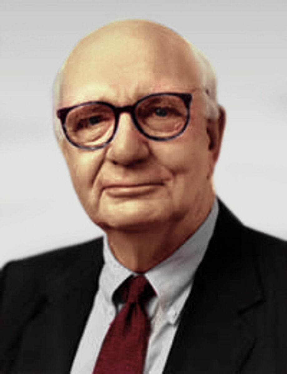 Paul Volcker - Famous Economist