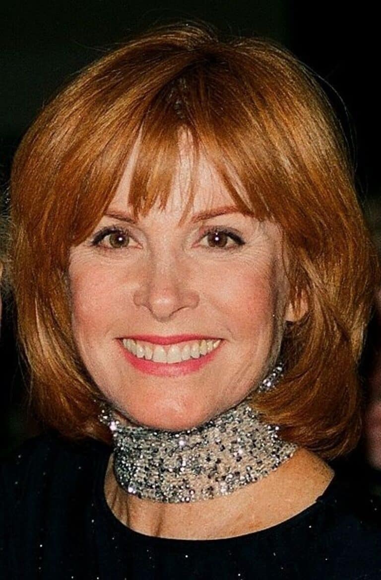 Stefanie Powers - Famous Dancer