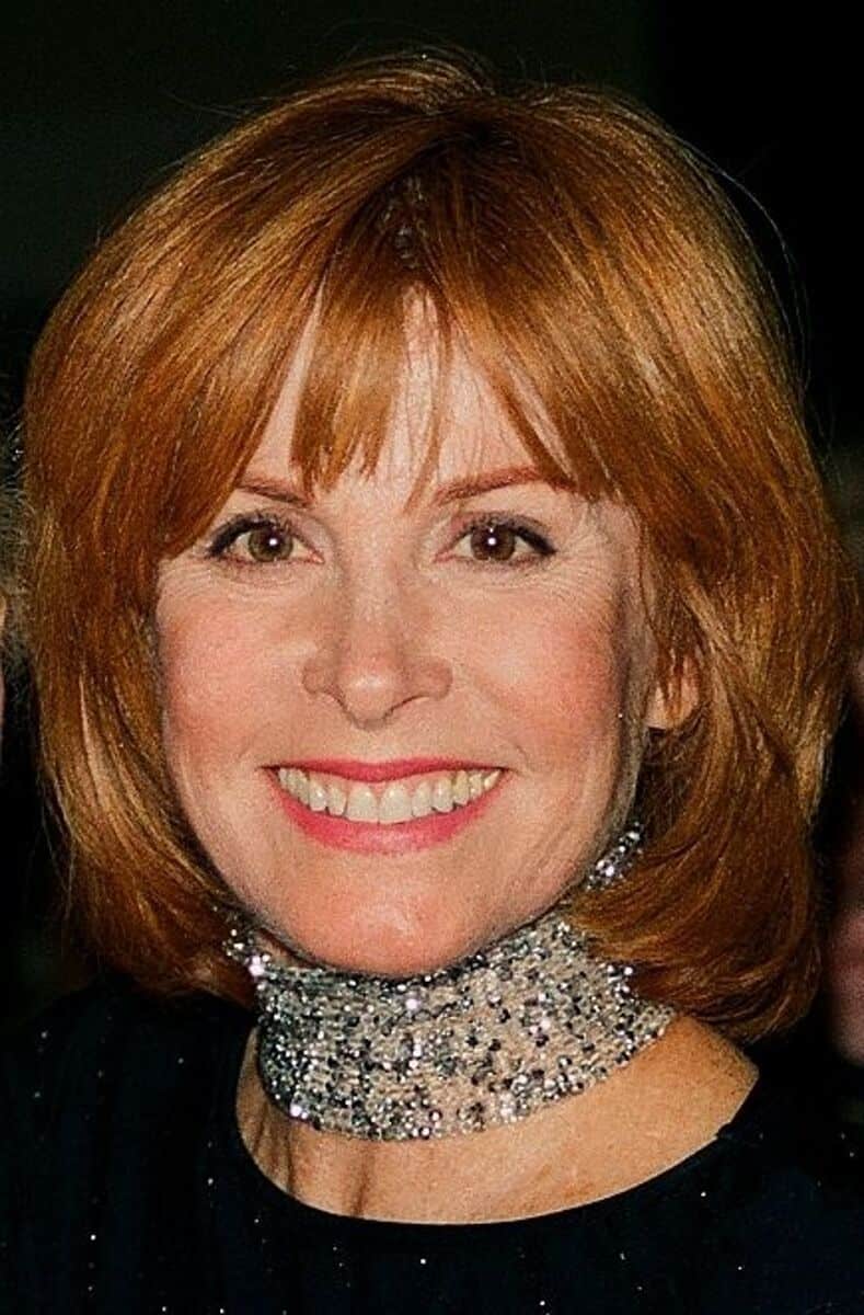 Stefanie Powers - Famous Dancer