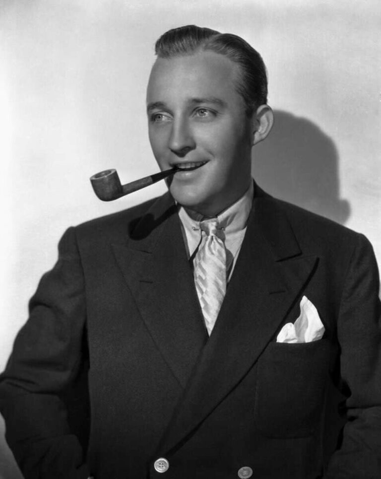 Bing Crosby Net Worth, spouse, young children, awards, movies Famous