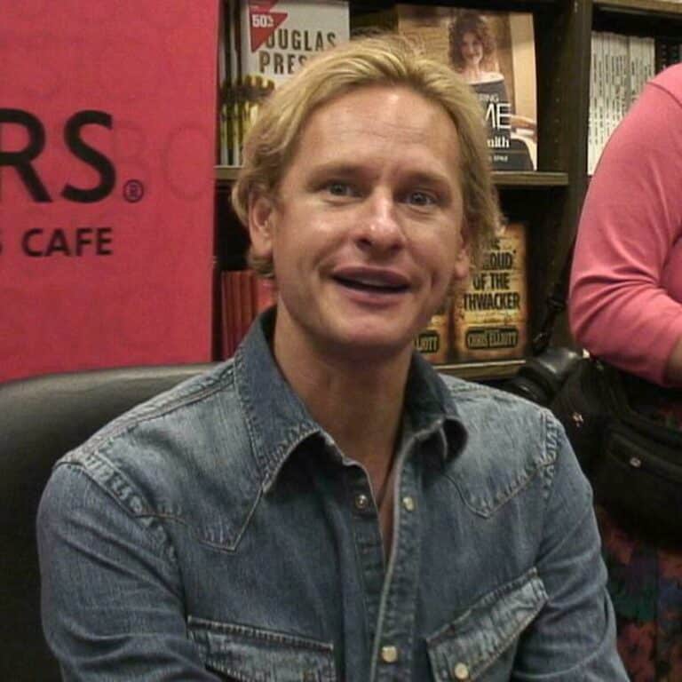 Carson Kressley Net Worth, spouse, young children, awards, movies