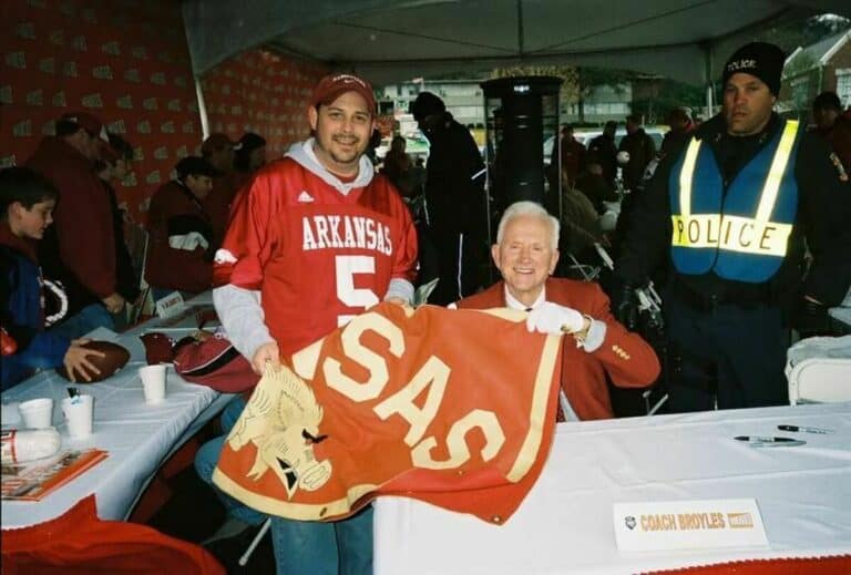 Frank Broyles - Famous Coach