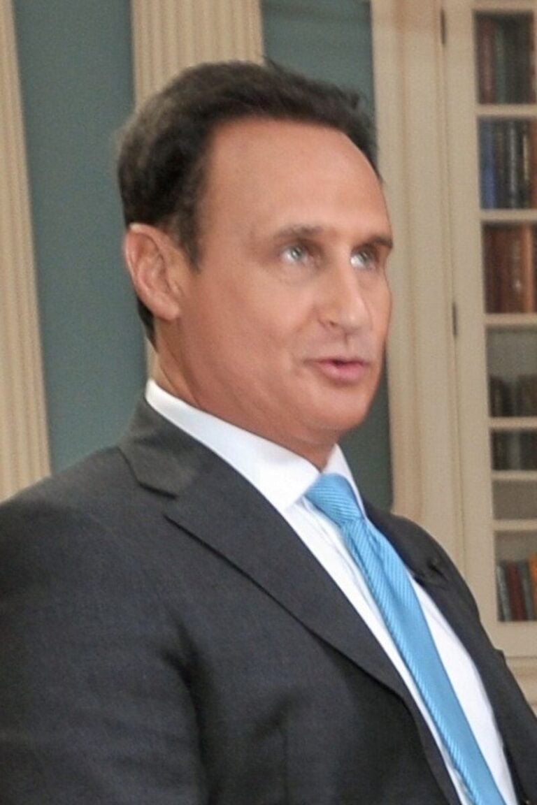 Jose Diaz-Balart - Famous Journalist