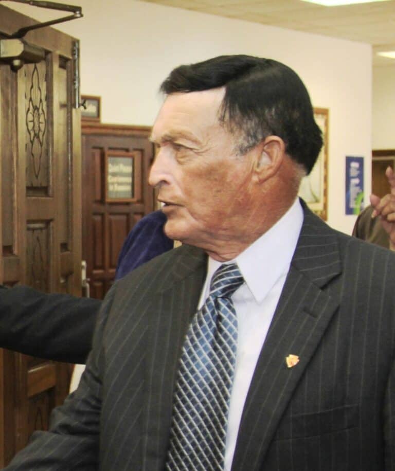 Chi-Chi Rodríguez - Famous Professional Golfer