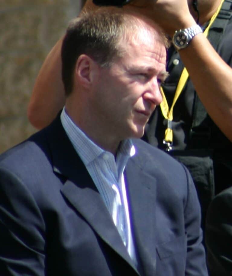 Kevin Lowe - Famous Hockey Player