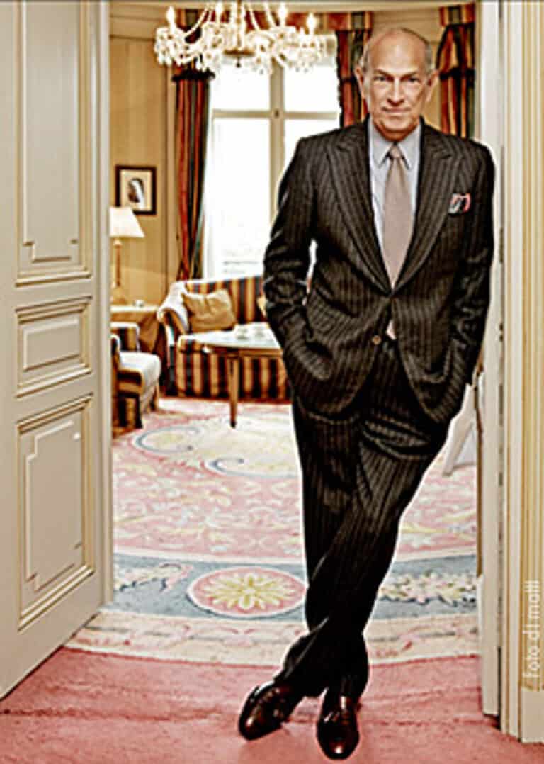 Oscar de la Renta - Famous Designer