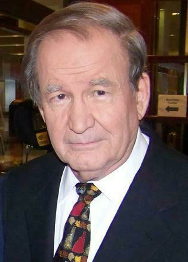 Pat Buchanan - Famous Writer