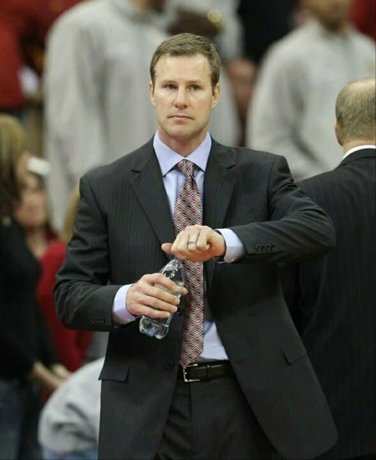 Fred Hoiberg - Famous Basketball Player