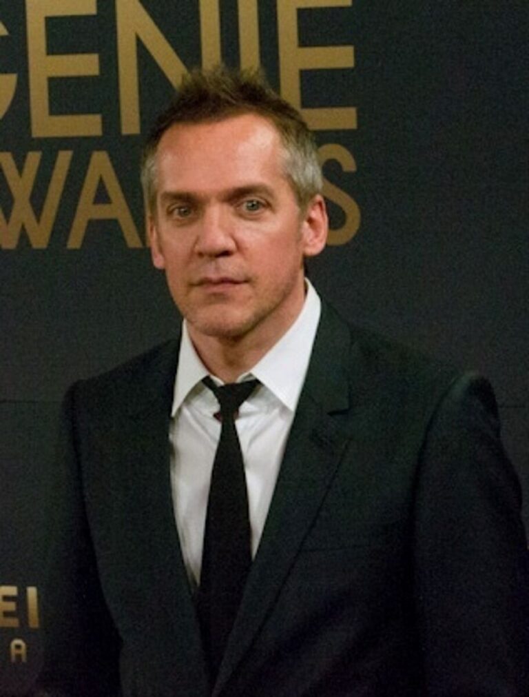 Jean-Marc Vallée Net Worth, spouse, young children, awards, movies ...