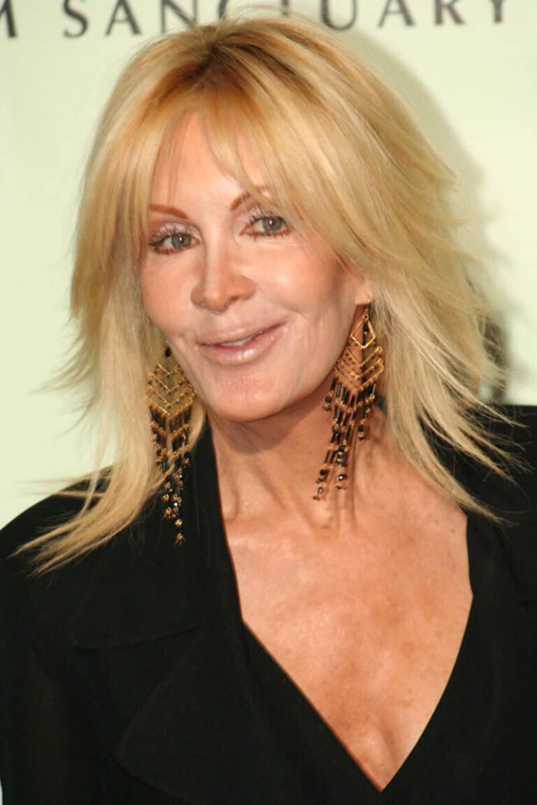 Joan Van Ark Net Worth, spouse, young children, awards, movies Famous