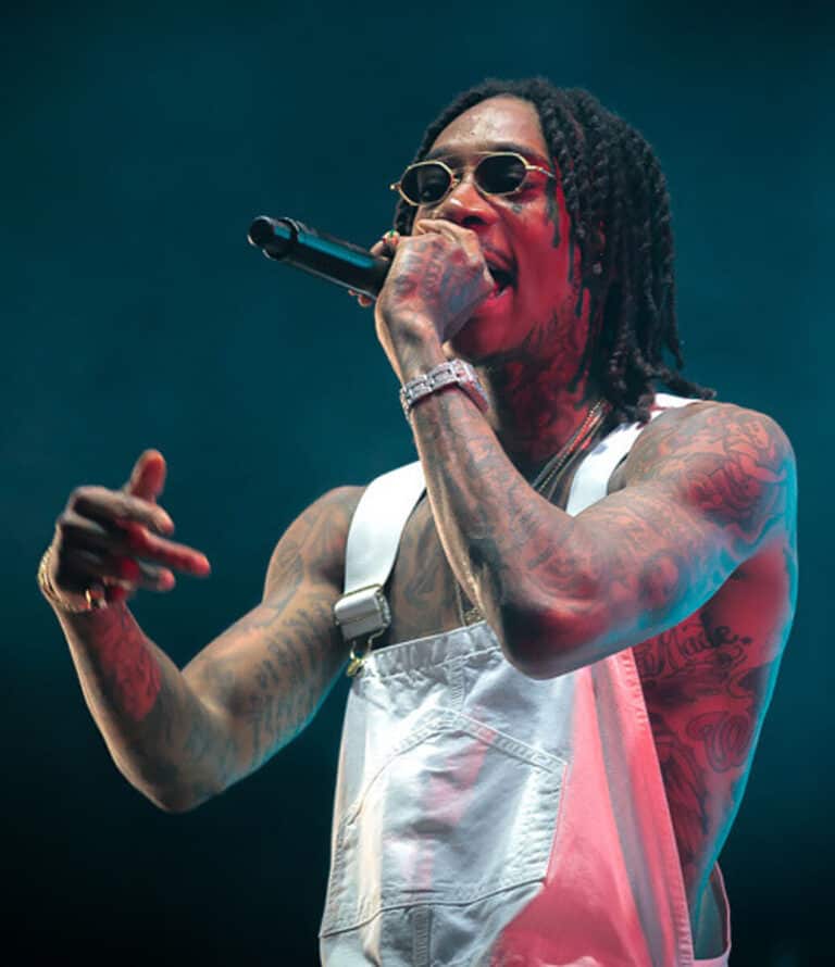 Wiz Khalifa - Famous Singer