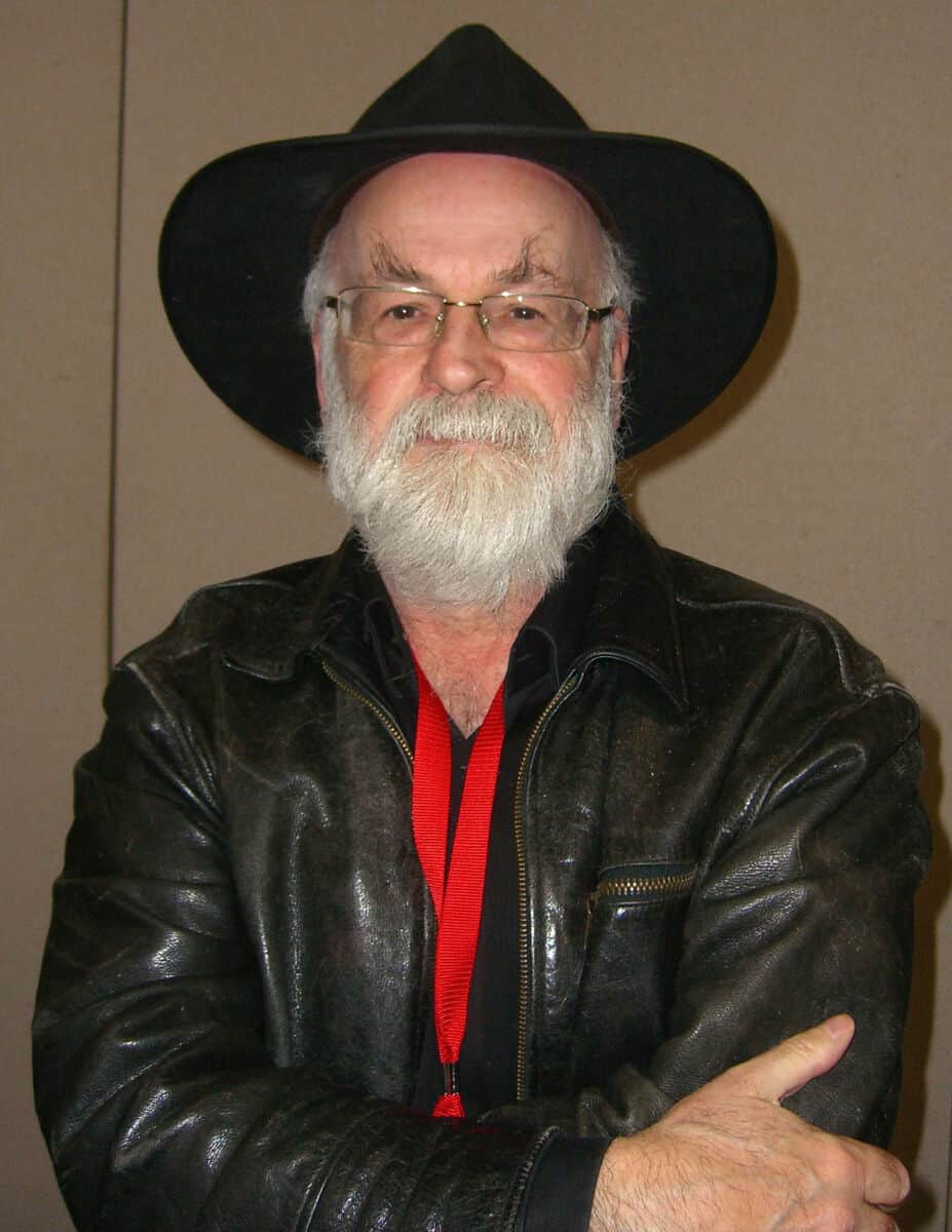 Terry Pratchett net worth in Authors category