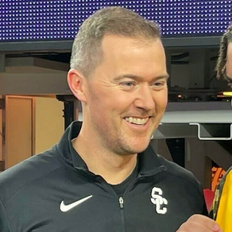 Lincoln Riley - Famous Coach