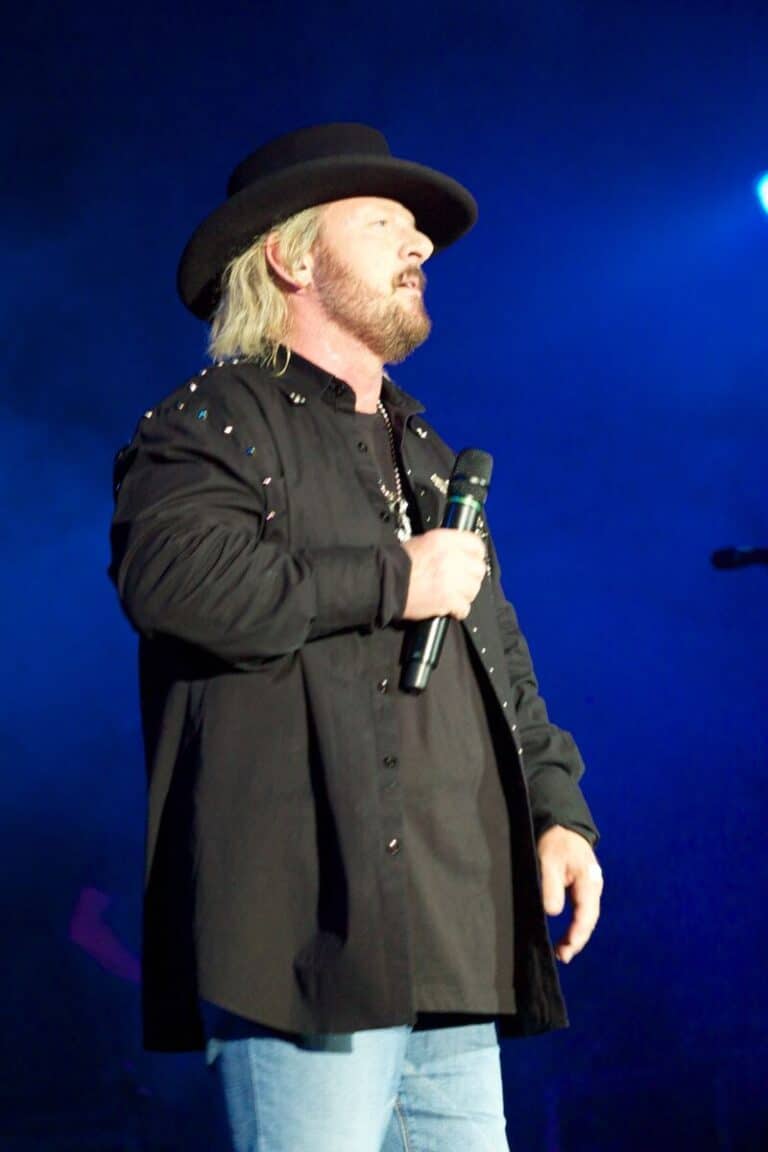 Donnie Van Zant - Famous Guitarist