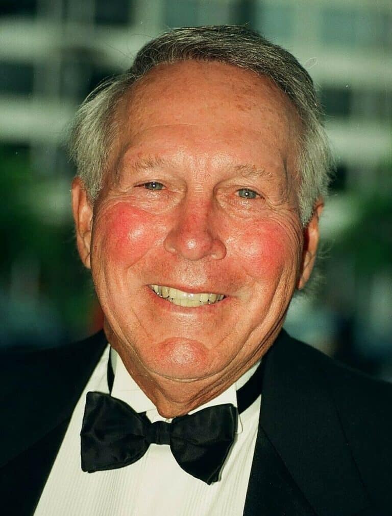 Brooks Robinson - Famous Baseball Player