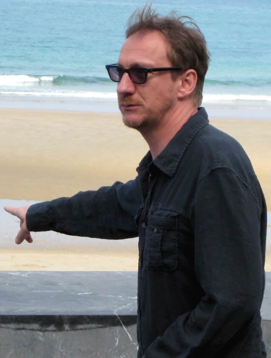 David Thewlis - Famous Voice Actor