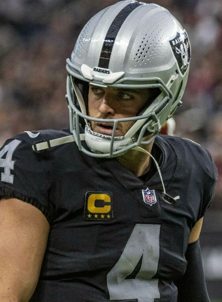 Derek Carr - Famous NFL Player