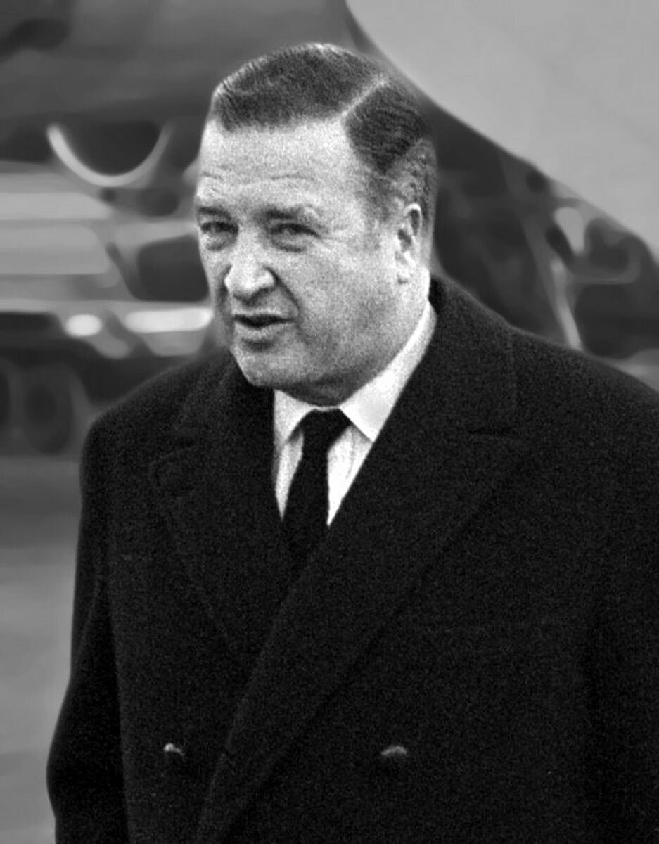 Henry Ford II - Famous Automobile Executive