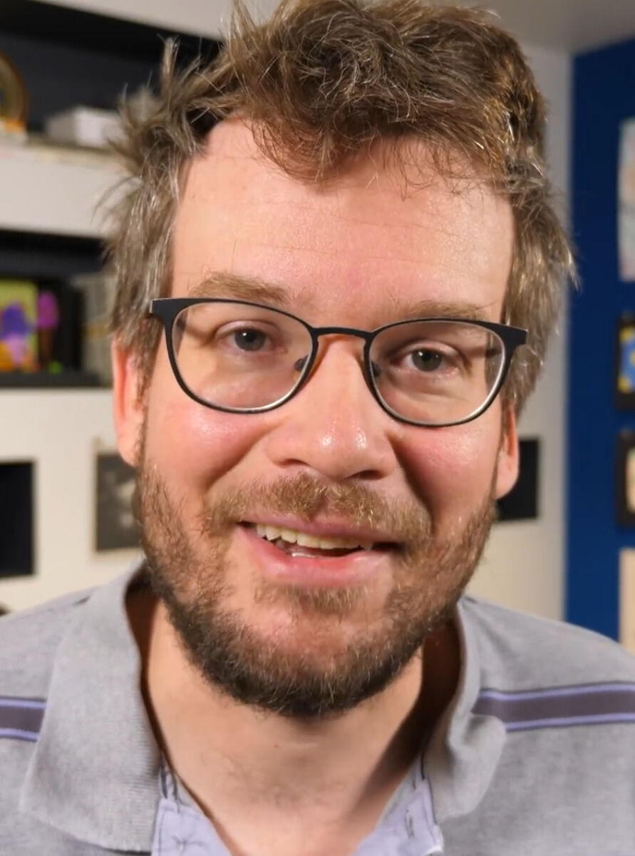 John Green net worth in Authors category