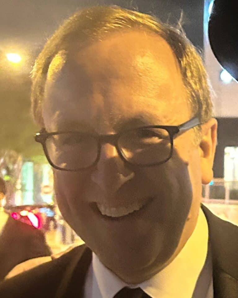 Jonathan Karl - Famous Author