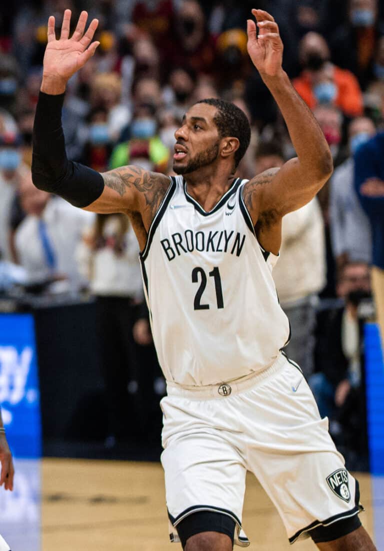 LaMarcus Aldridge - Famous Basketball Player