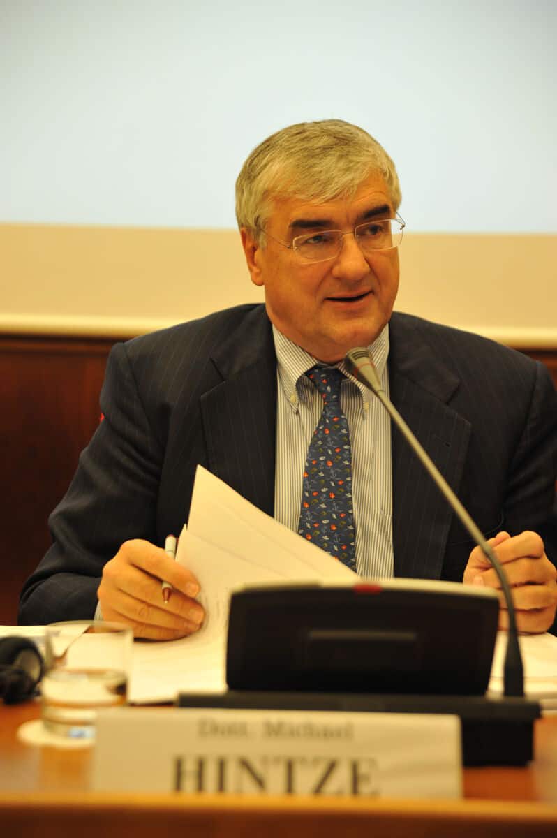 Michael Hintze net worth in Billionaires category