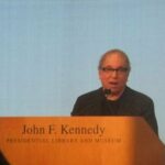 Paul Simon - Famous Guitarist