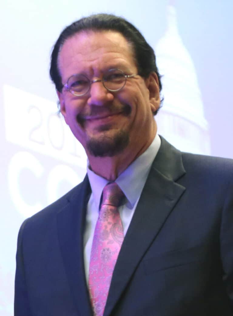 Penn Jillette Net Worth, spouse, young children, awards, movies ...