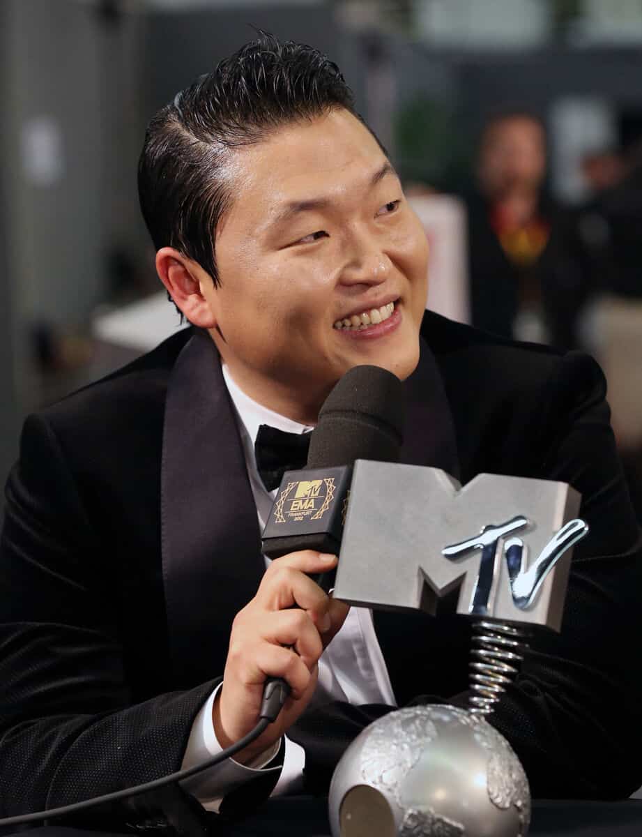 Psy Net Worth, spouse, young children, awards, movies Famous Network