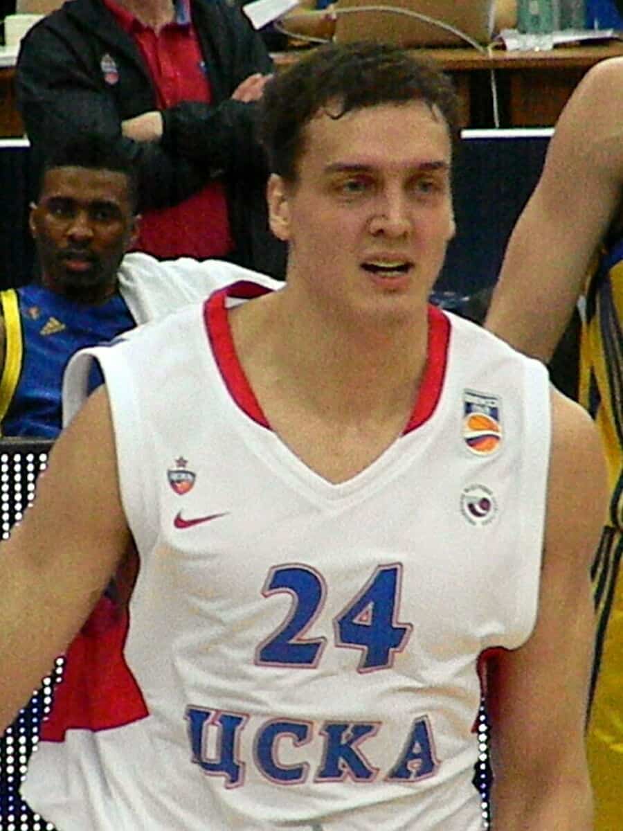 Sasha Kaun - Famous NBA Player