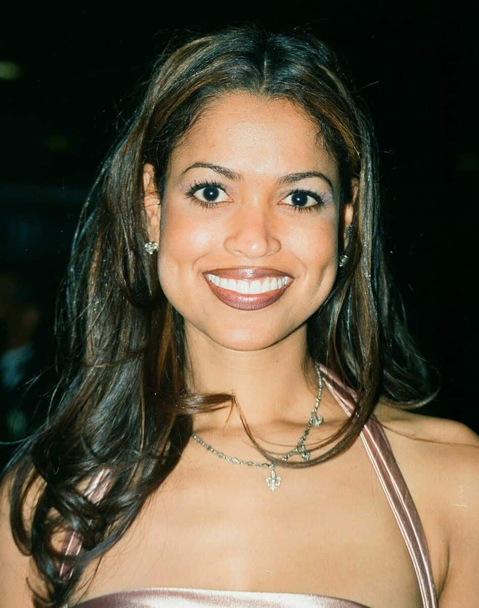 Tracey Edmonds Net Worth, spouse, young children, awards, movies