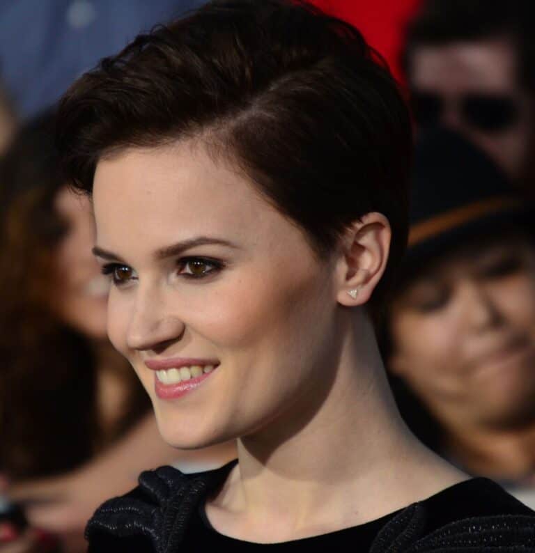 Veronica Roth - Famous Author