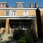 Andy Warhol - Famous Painter