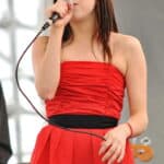 Carly Rae Jepsen - Famous Music Artist