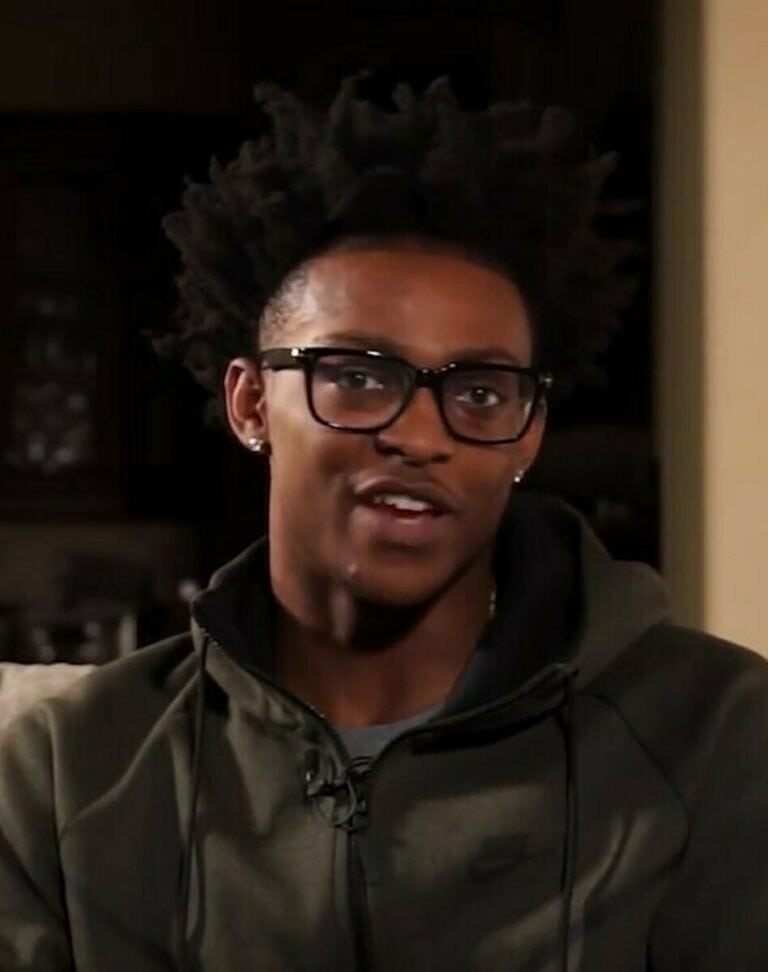 De'Aaron Fox Net Worth, spouse, young children, awards, movies - Famous ...