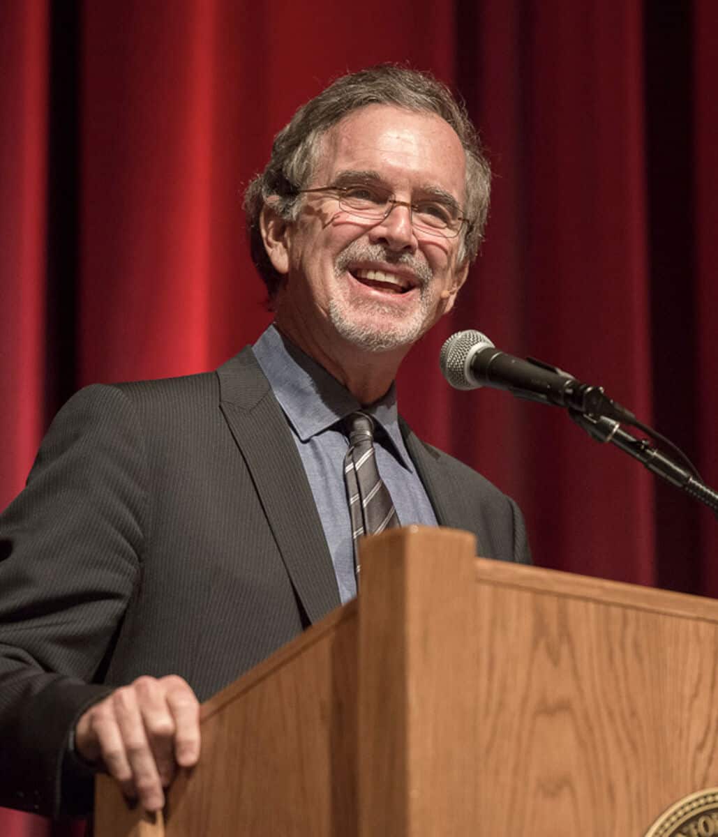 Garry Trudeau net worth in Authors category